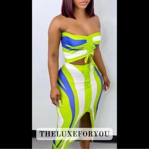 All over green print 2 pcs